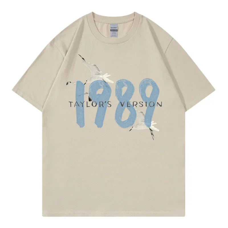 Unleash Your Inner Swiftie with the Oversized Taylor Swift 1989 T-Shirt – Perfect for Music Concerts and Everyday Streetwear!